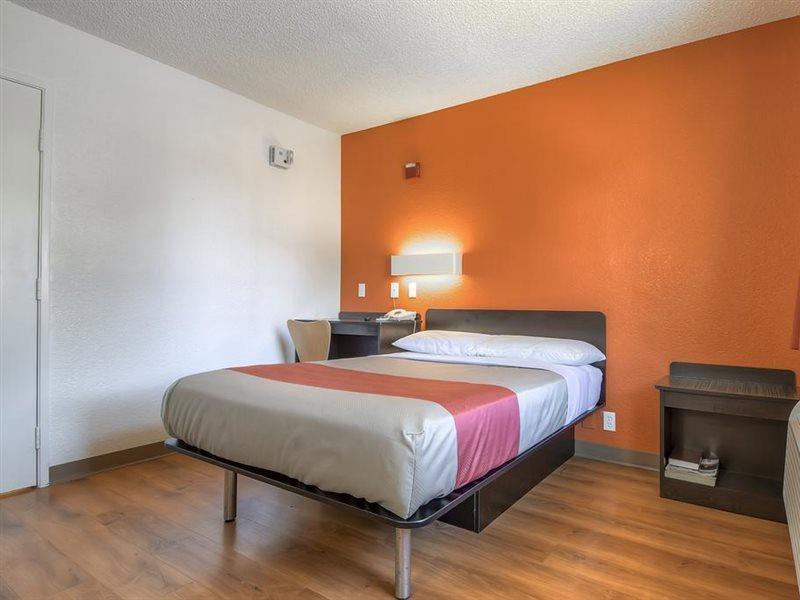 Motel 6-San Diego, Ca - North Экстерьер фото