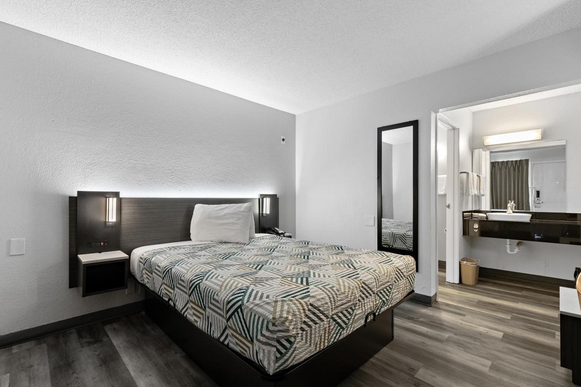 Motel 6-San Diego, Ca - North Экстерьер фото
