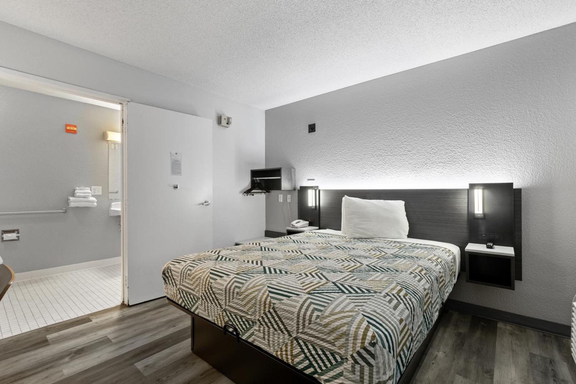 Motel 6-San Diego, Ca - North Экстерьер фото