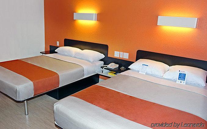 Motel 6-San Diego, Ca - North Экстерьер фото