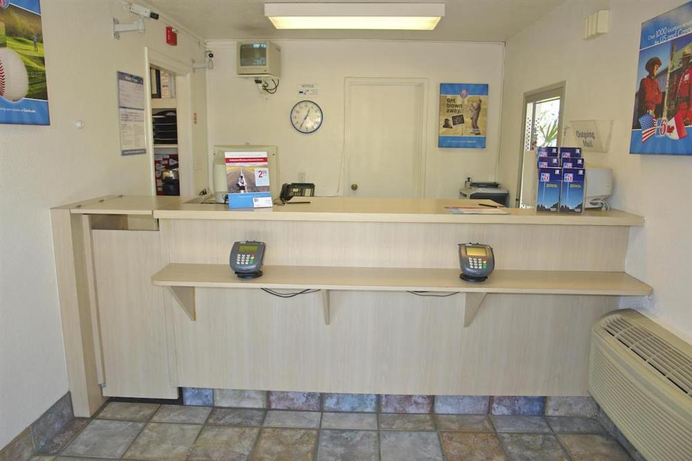 Motel 6-San Diego, Ca - North Интерьер фото